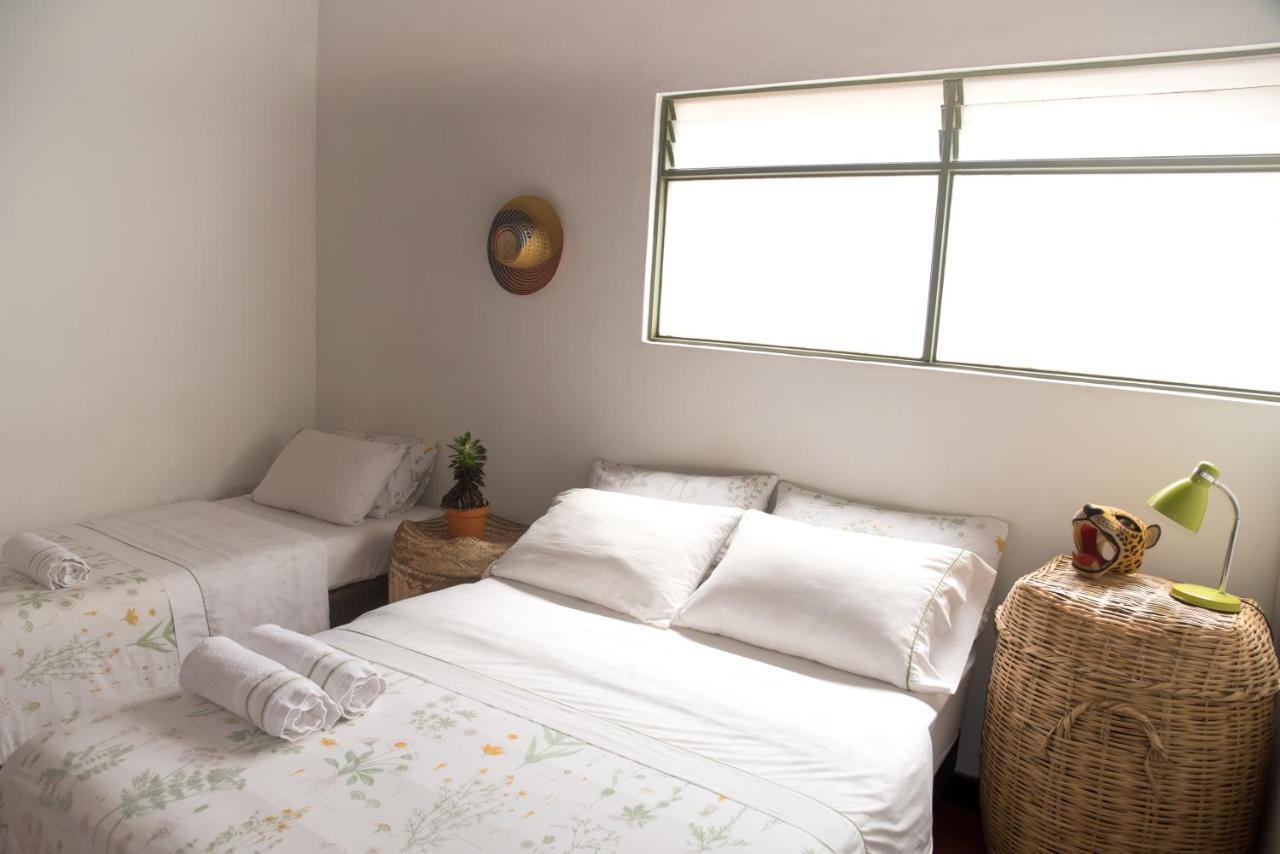 Saman Hostel Medellin Luaran gambar
